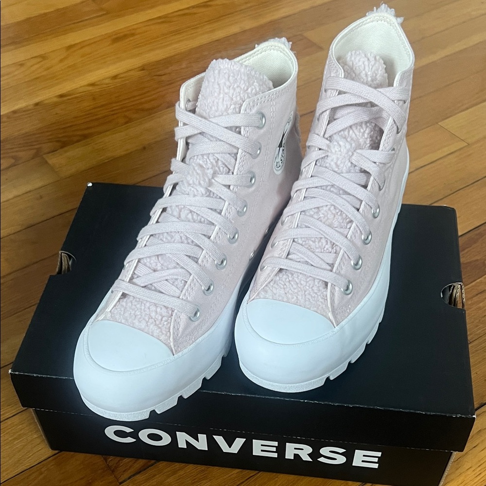 Converse Women's Pink High-Top Sneakers